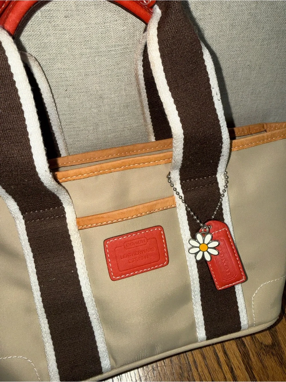 Vintage Coach Hamptons Mini carry tote